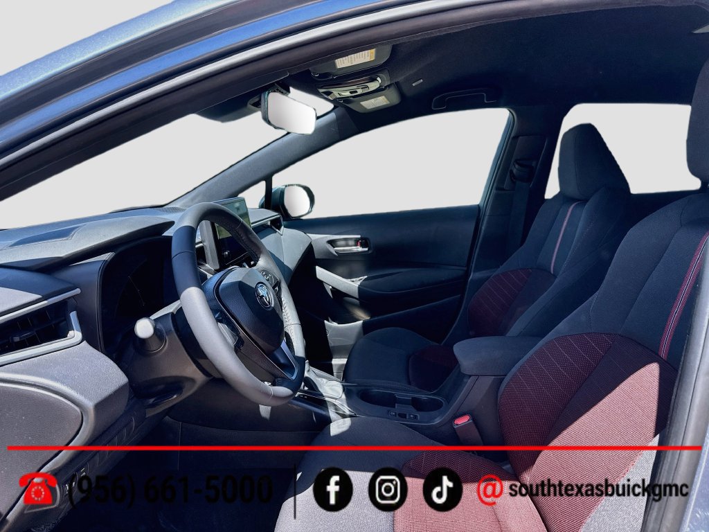 Used 2026 Toyota Corolla SE FWD image 11