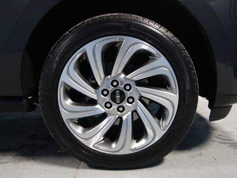 Used 2024 Lincoln Navigator L Reserve image 44