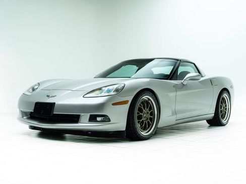 Used 2008 Chevrolet Corvette Coupe image 8