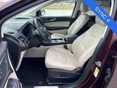 Used 2024 Ford Edge Titanium image 21