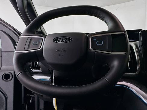 New 2026 Ford Expedition Tremor image 16