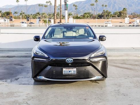 Used 2021 Toyota Mirai image 3