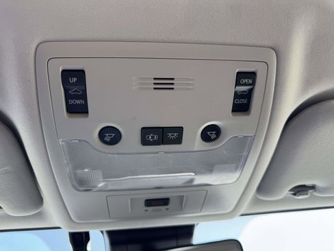 Used 2017 Lexus IS 300 IS 300 AWD AWD w/ Premium Package image 33