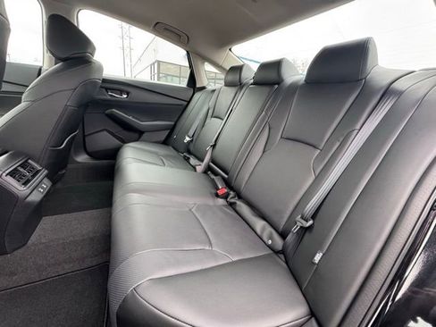 Used 2025 Honda Accord EX-L image 12