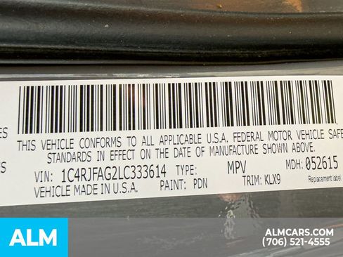 Used 2020 Jeep Grand Cherokee Altitude AWD/4WD image 27