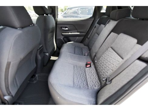 New 2026 Nissan Kicks SV image 7