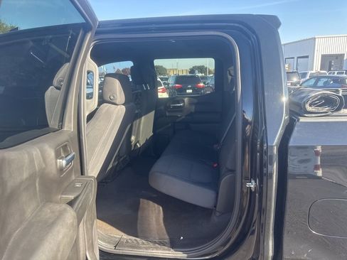 Used 2019 Chevrolet Silverado 1500 Custom w/ Infotainment Package image 28