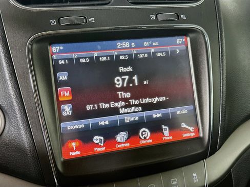 Used 2014 Dodge Journey Crossroad w/ Flexible Seating Group FWD image 21