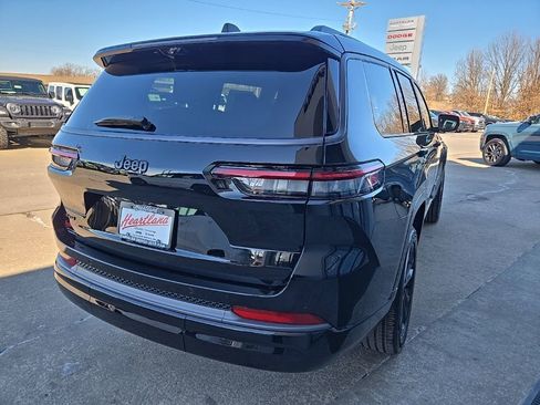 New 2026 Jeep Grand Cherokee L Limited AWD/4WD image 10