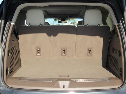 Used 2021 GMC Yukon Denali image 33