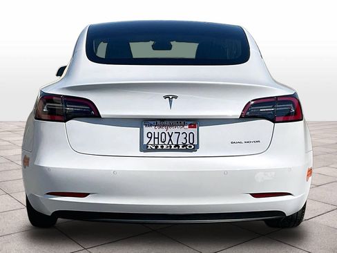 Used 2020 Tesla Model 3 Long Range image 7