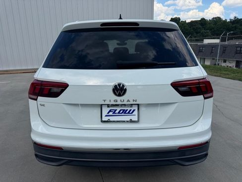 Used 2022 Volkswagen Tiguan SE FWD image 14