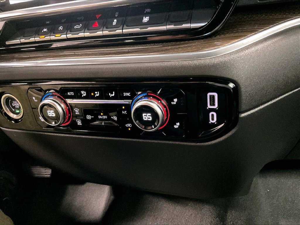 Used 2024 GMC Sierra 1500 Elevation AWD/4WD image 26