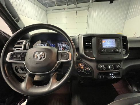 Used 2021 RAM 1500 Big Horn AWD/4WD image 35