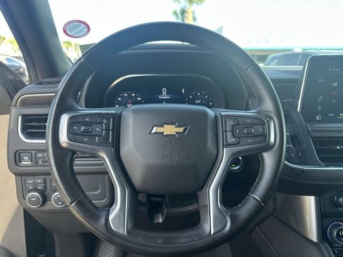 Used 2024 Chevrolet Suburban LT AWD/4WD image 21