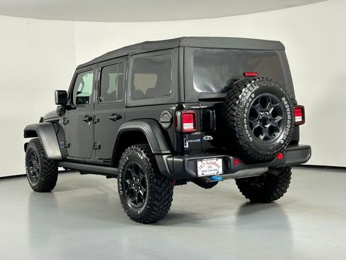 Used 2023 Jeep Wrangler Unlimited w/ 8.4" Radio Group AWD/4WD image 5