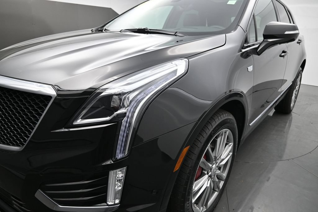 Used 2026 Cadillac XT5 Sportv w/ LPO, Floor Liner Package AWD/4WD image 38