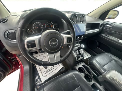Used 2017 Jeep Compass High Altitude AWD/4WD image 31