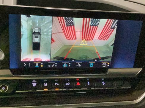 Used 2026 Chevrolet Silverado 2500 LT w/ Trail Boss Package image 16