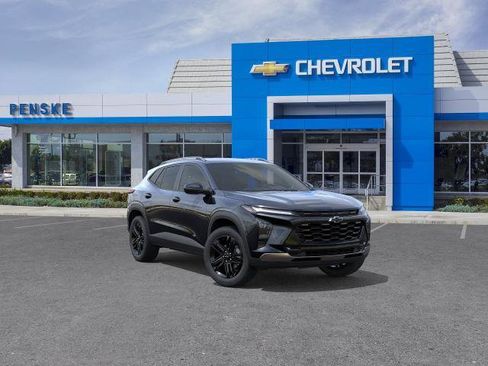 New 2026 Chevrolet Trax ACTIV w/ Driver Confidence Package FWD image 1