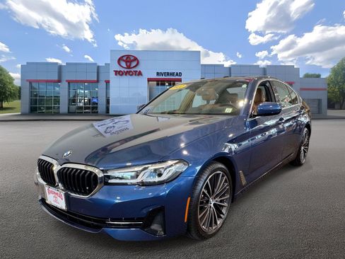 Used 2022 BMW 540i xDrive w/ Executive Package AWD/4WD image 1