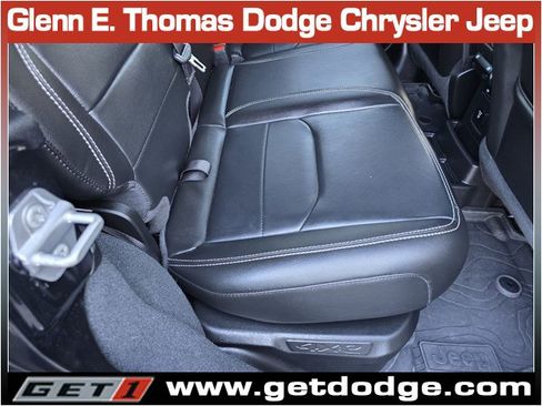 Used 2022 Jeep Wrangler Unlimited Sahara image 30