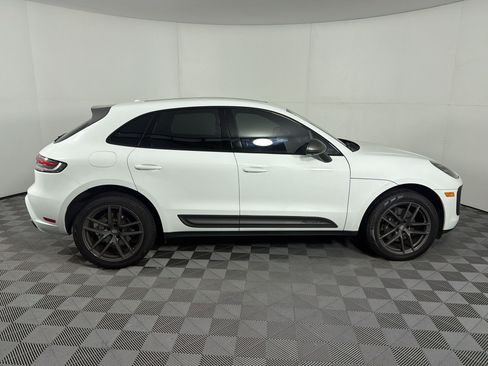 Certified 2026 Porsche Macan Turbo AWD/4WD image 8