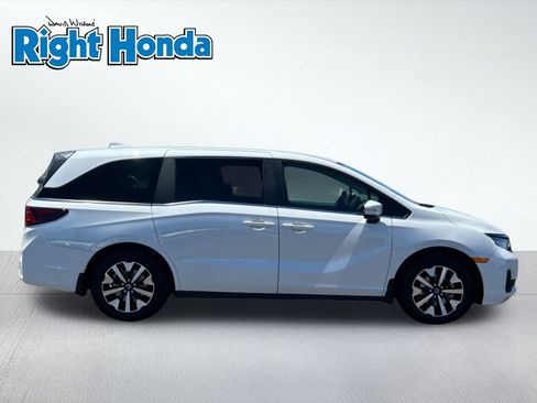 New 2026 Honda Odyssey EX-L image 7