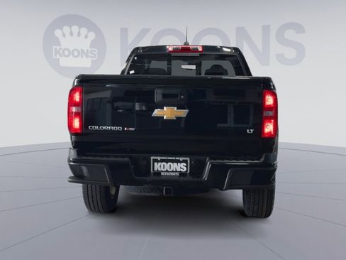 Used 2017 Chevrolet Colorado LT w/ LT Convenience Package image 11