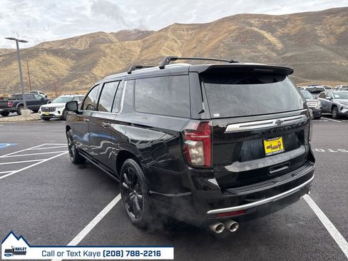 Used 2024 Chevrolet Suburban High Country w/ Advanced Technology Package image 9