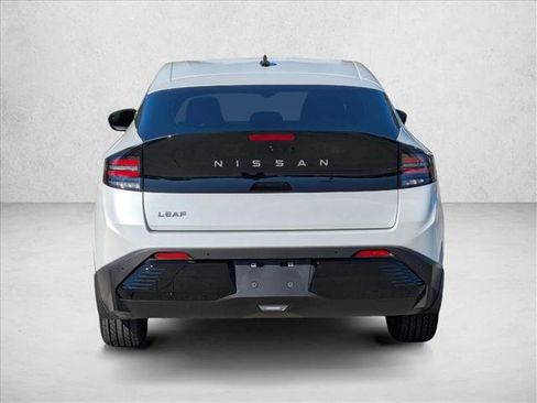 New 2026 Nissan Leaf SV+ image 8