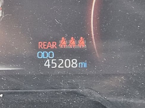 Certified 2024 Toyota RAV4 LE image 27