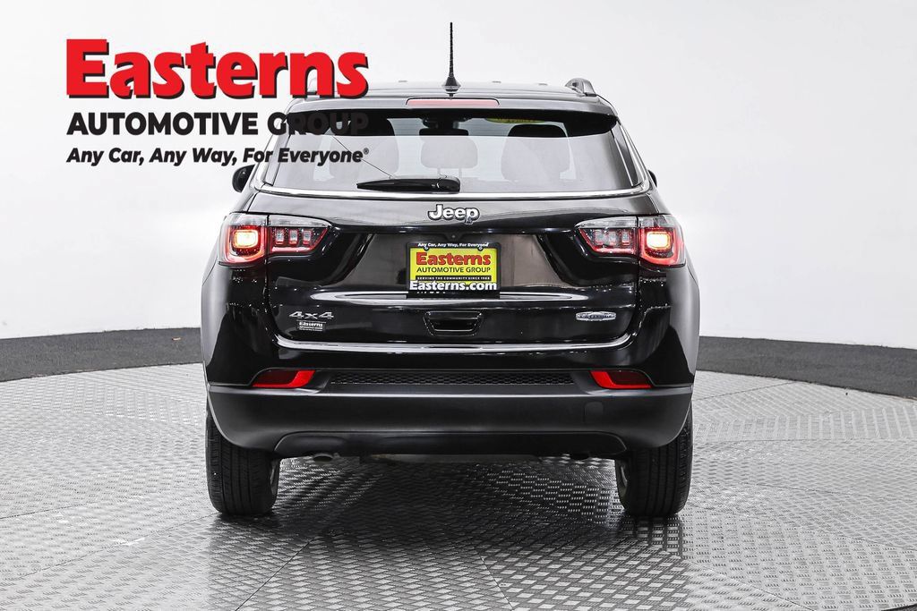 Used 2023 Jeep Compass Latitude AWD/4WD image 6