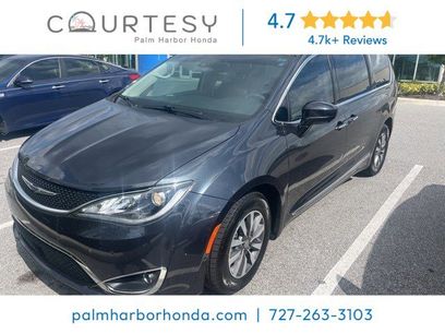 Used 2020 Chrysler Pacifica Touring-L Plus w/ Advanced Safetytec Group