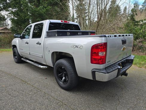 Used 2010 Chevrolet Silverado 1500 LT w/ Power Pack Plus image 3