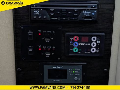 Used 2019 Mercedes-Benz Sprinter 170 Cargo image 9