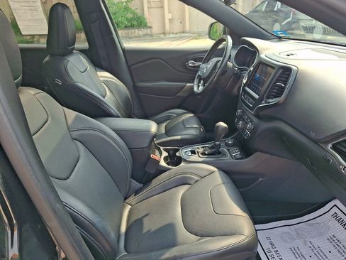 Used 2021 Jeep Cherokee Latitude Lux 80th Anniv w/ Quick Order Package 26U 80TH AWD/4WD image 15