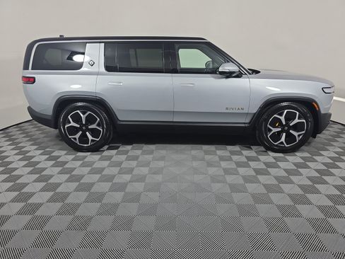 Used 2024 Rivian R1S Adventure AWD/4WD image 6