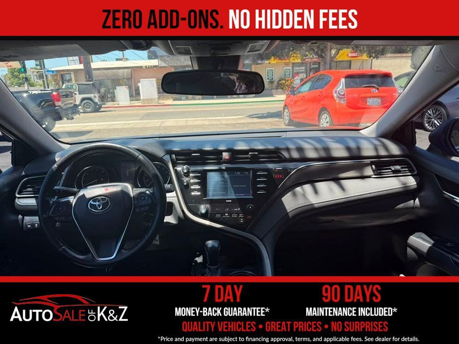 Used 2020 Toyota Camry SE FWD image 22