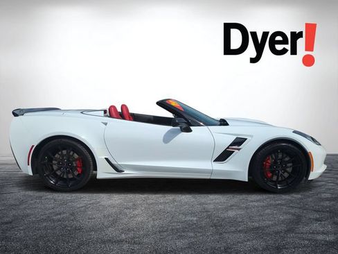 Used 2019 Chevrolet Corvette Grand Sport w/ Carbon Flash Badge Package RWD image 2