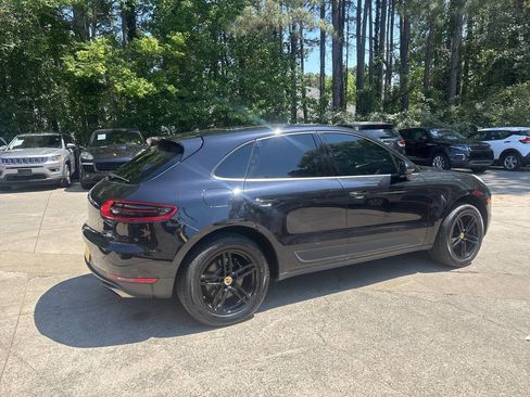 Used 2017 Porsche Macan image 6