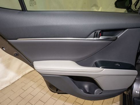 Certified 2020 Toyota Camry XLE w/ Driver Assist Package image 9