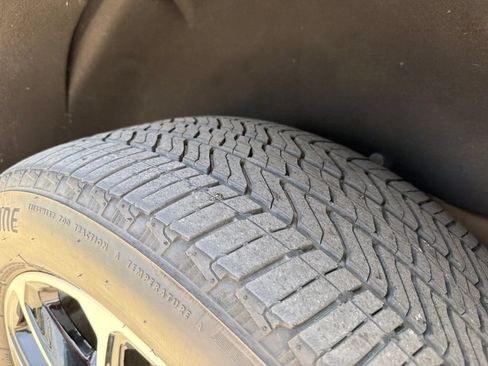 Used 2025 Chevrolet Tahoe RST w/ Comfort Package RWD image 46