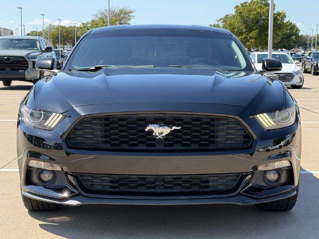 Used 2015 Ford Mustang Coupe RWD image 7