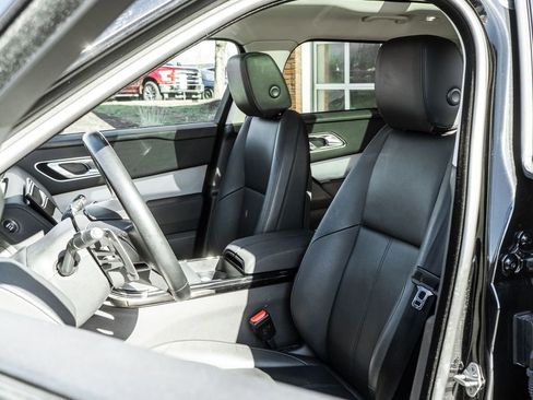 Used 2024 Land Rover Range Rover Velar S image 6