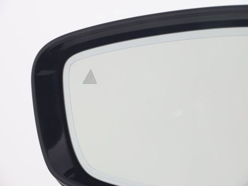 Used 2023 BMW 540i xDrive w/ M Sport Package image 26