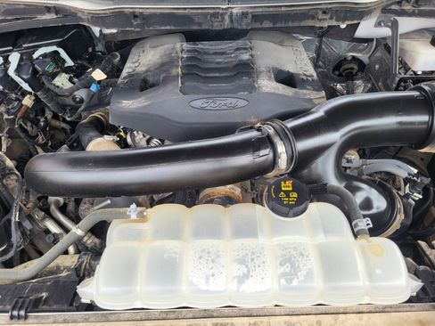 Certified 2023 Ford F150 Lariat AWD/4WD image 33
