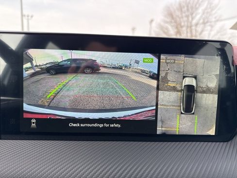 New 2026 Nissan Kicks SR image 17