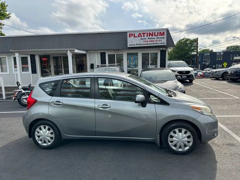 Used 2014 Nissan Versa Note SV w/ Convenience Package FWD image 5