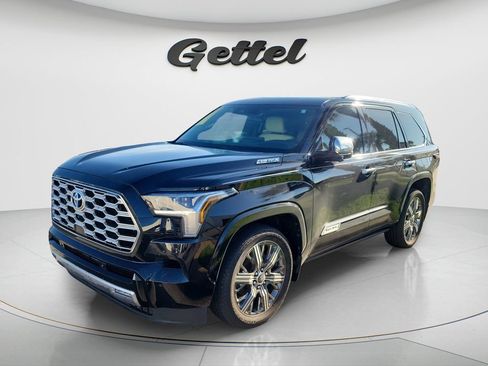 Used 2023 Toyota Sequoia Capstone AWD/4WD image 1